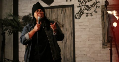 Spectacles humour : Melha au One More Joke : l'une des femmes humoristes qui fait du stand-up