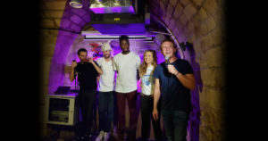 Passion de l'humour : le 33 comedy, un plateau parfait pour prendre son pied avec des blagues
