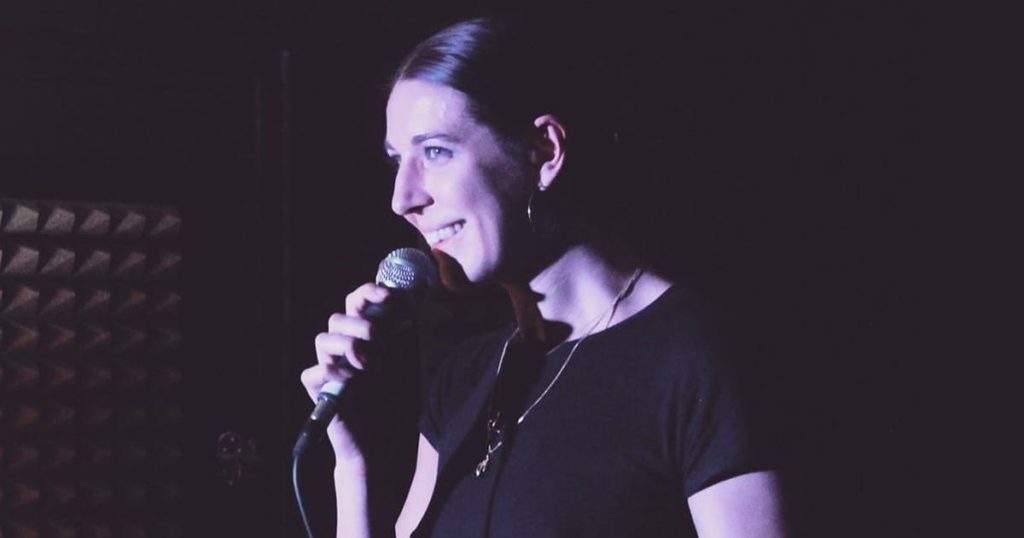 Camille Lorente, découverte humour et stand-up sur Le spot du rire